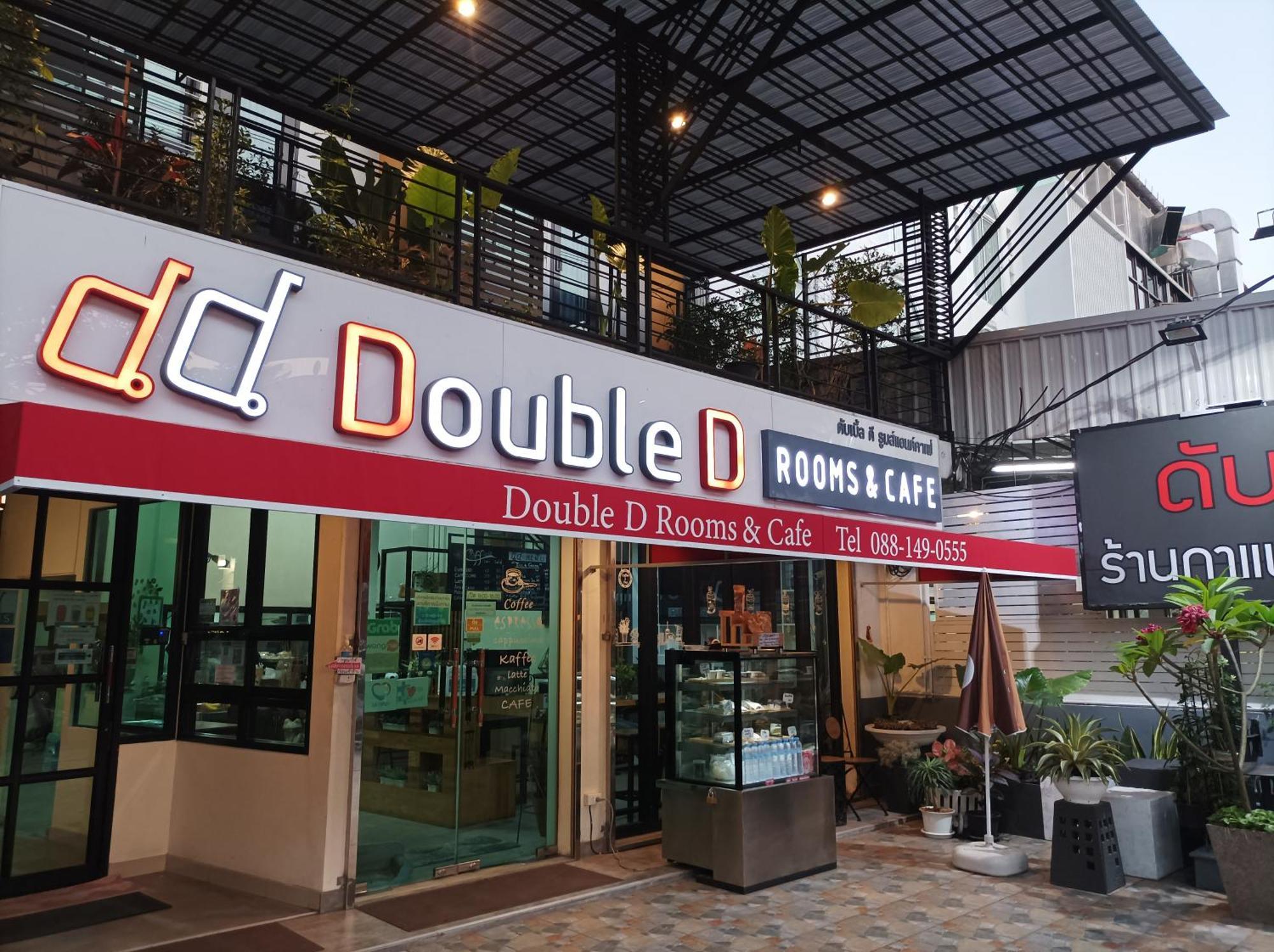 Double D Rooms & Cafe Bangkok Exteriör bild